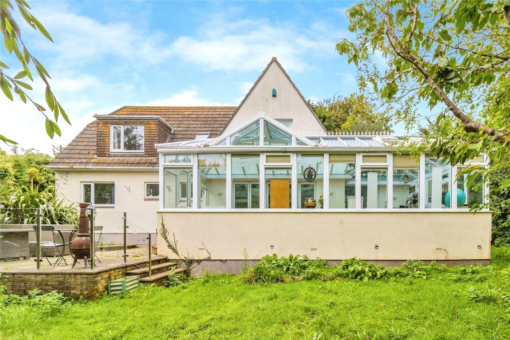 Property photo 1 of 17 Picture No. 02