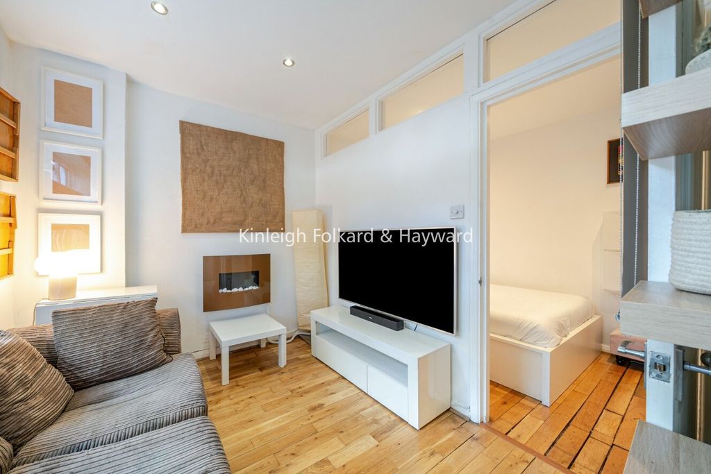 Property photo 2 of 5 Picture No. 05