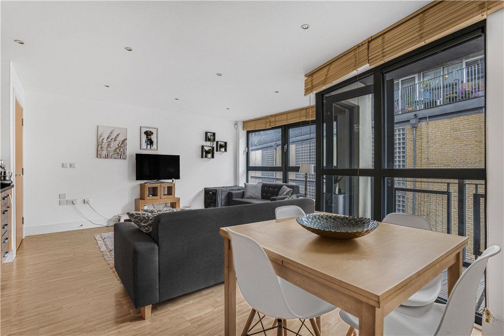 Property photo 2 of 7 Reception Room