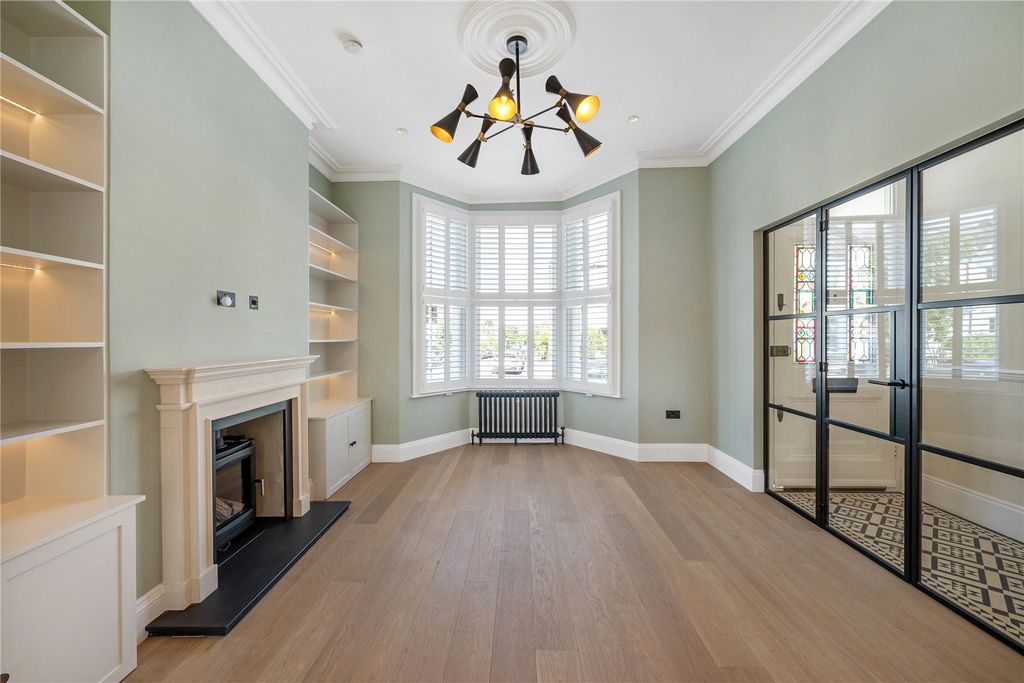 Property photo 1 of 19 Picture No. 33