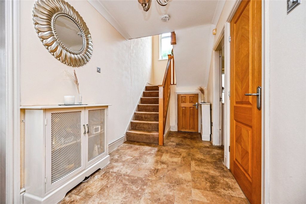 Property photo 2 of 24 Photo