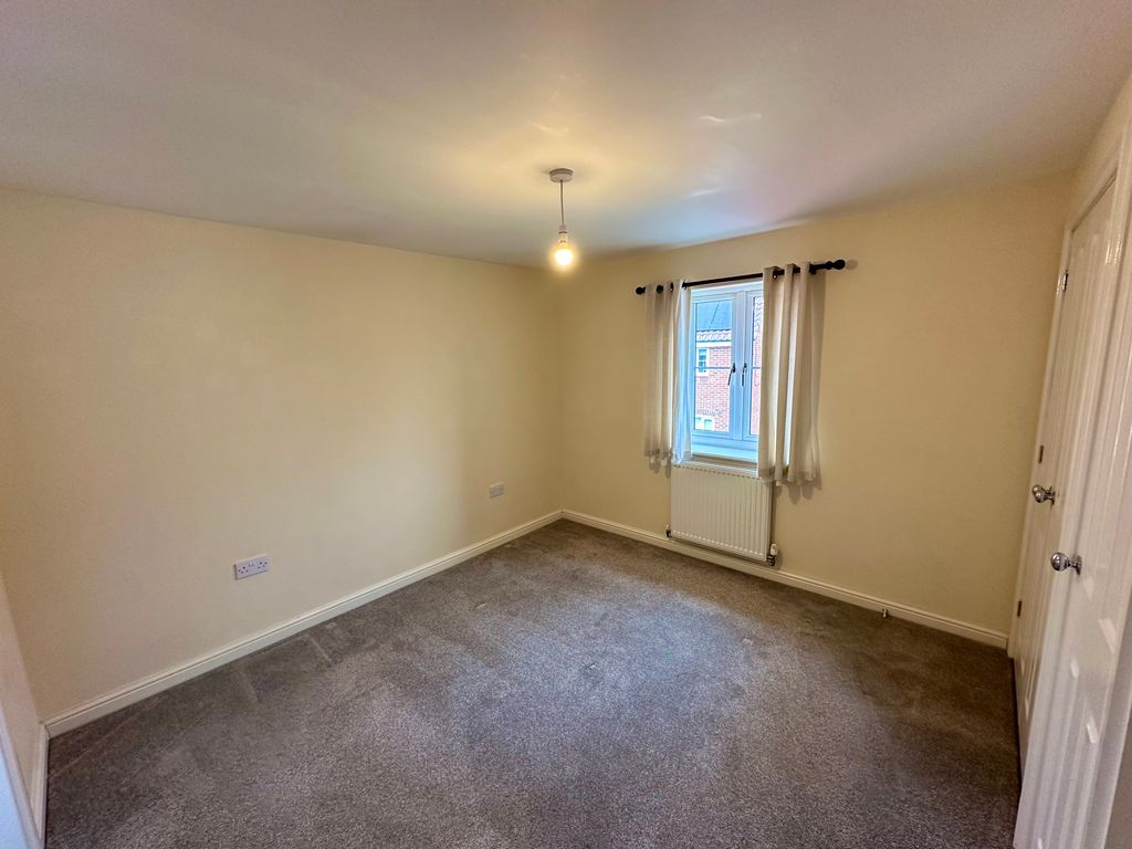 Additional image 10 of 4 bed detached house to rentBramble Walk, Red Lodge, Bury St. Edmunds IP28