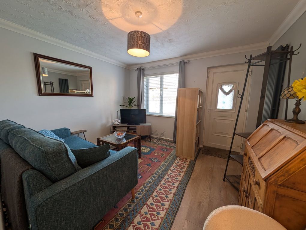 Property photo 3 of 12