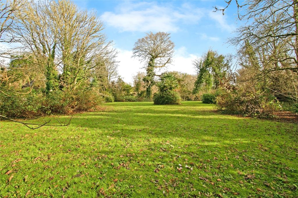 Property photo 2 of 17 Picture No. 14