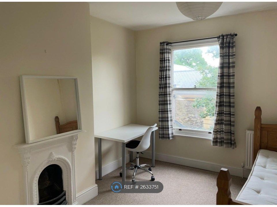 Property photo 3 of 9