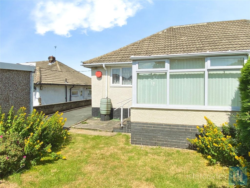 Property photo 2 of 9 Picture No. 23