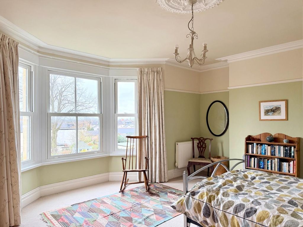 Additional image 25 of 5 bed end terrace house for saleClive Place, Penarth CF64