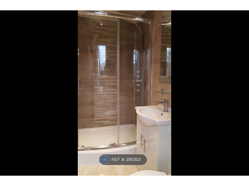 Property photo 3 of 5 Bathroom