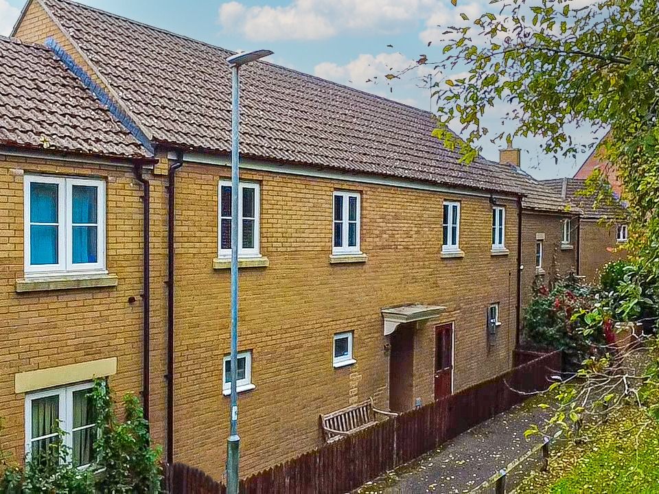 Property photo 1 of 13 4416882