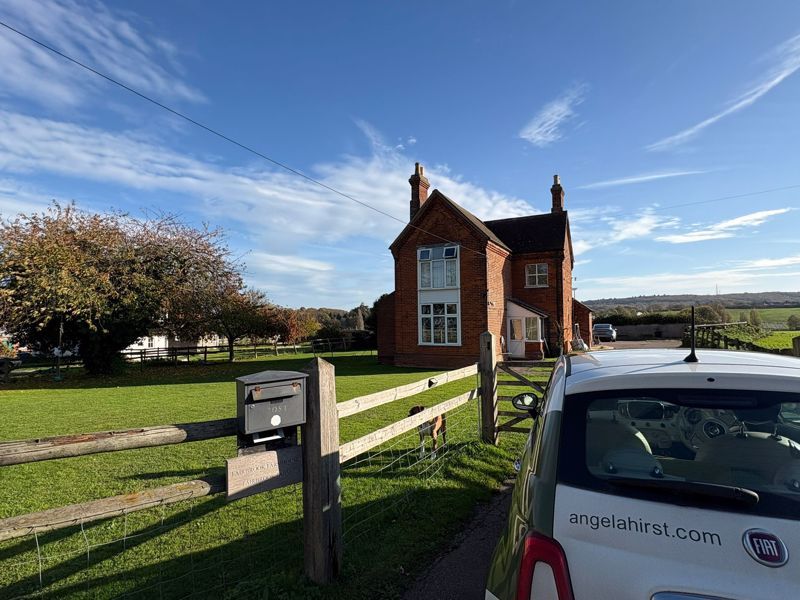 Property photo 1 of 17 Photo 1