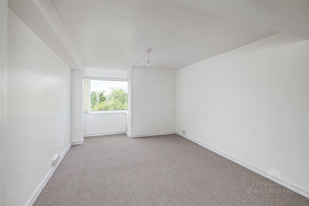 Property photo 2 of 10 0016.Jpg