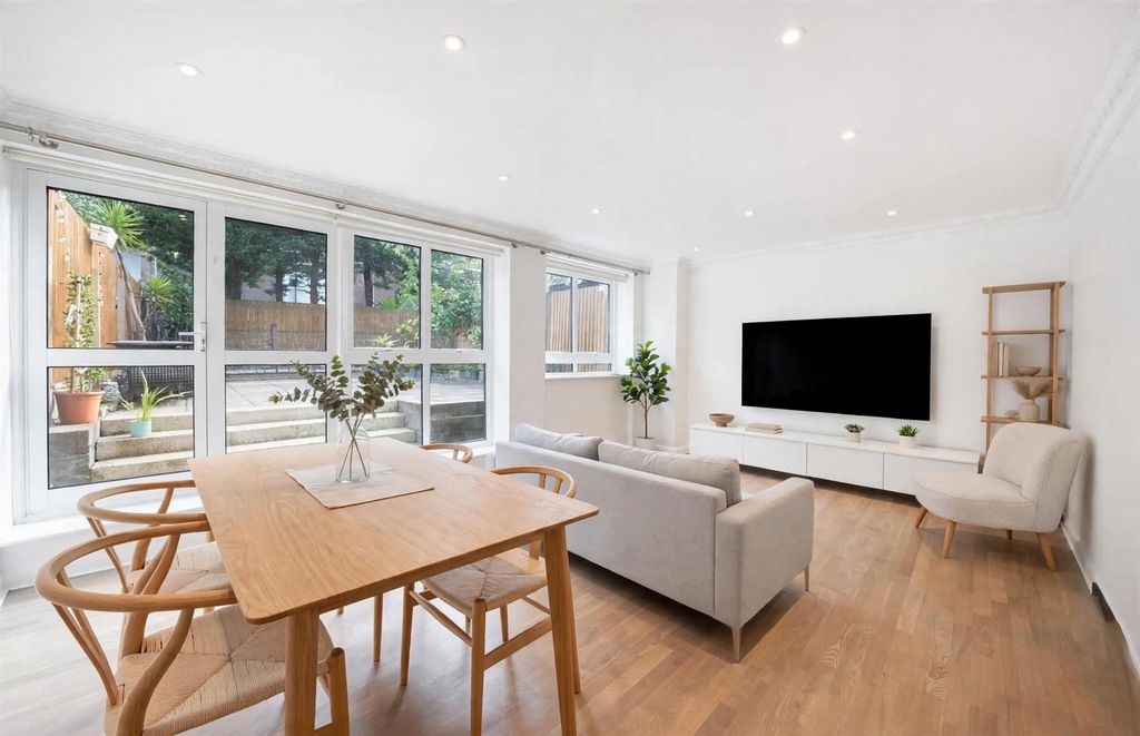Property photo 2 of 8 Gf Recep.Jpg