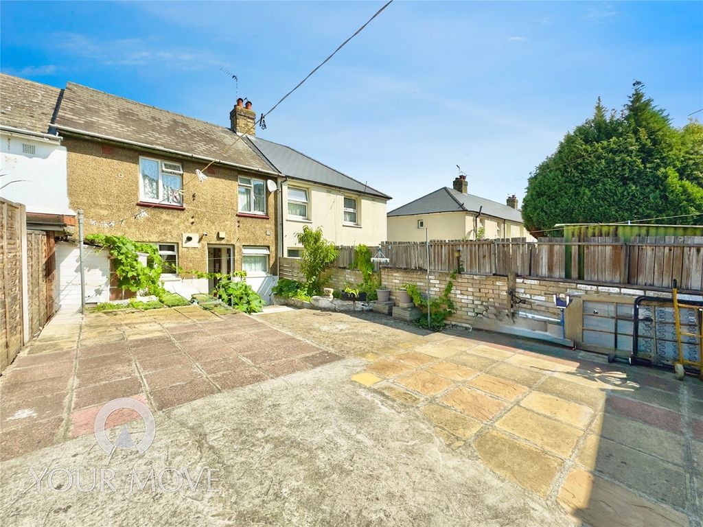 Property photo 3 of 10 #Yourmovedartford