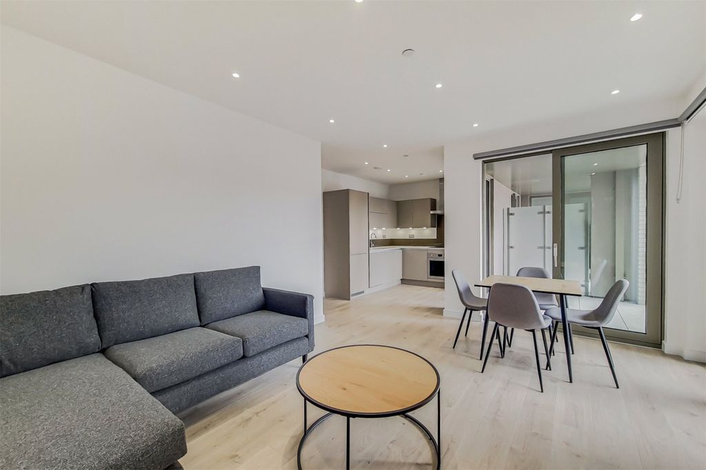 Property photo 1 of 12 Picture No. 05