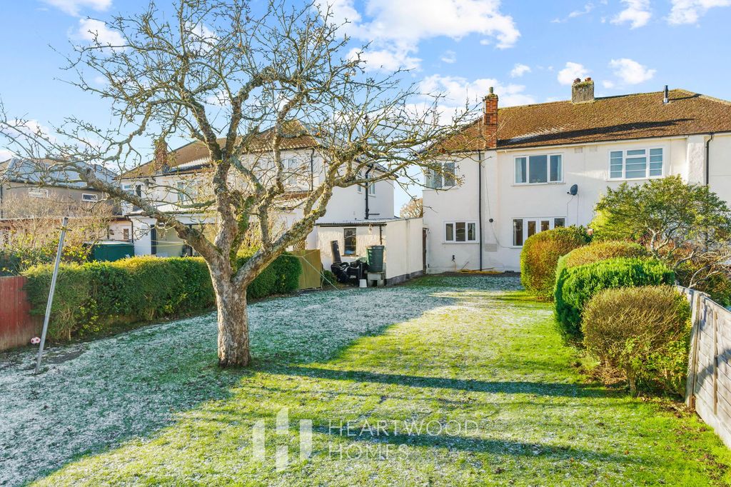 Property photo 2 of 13