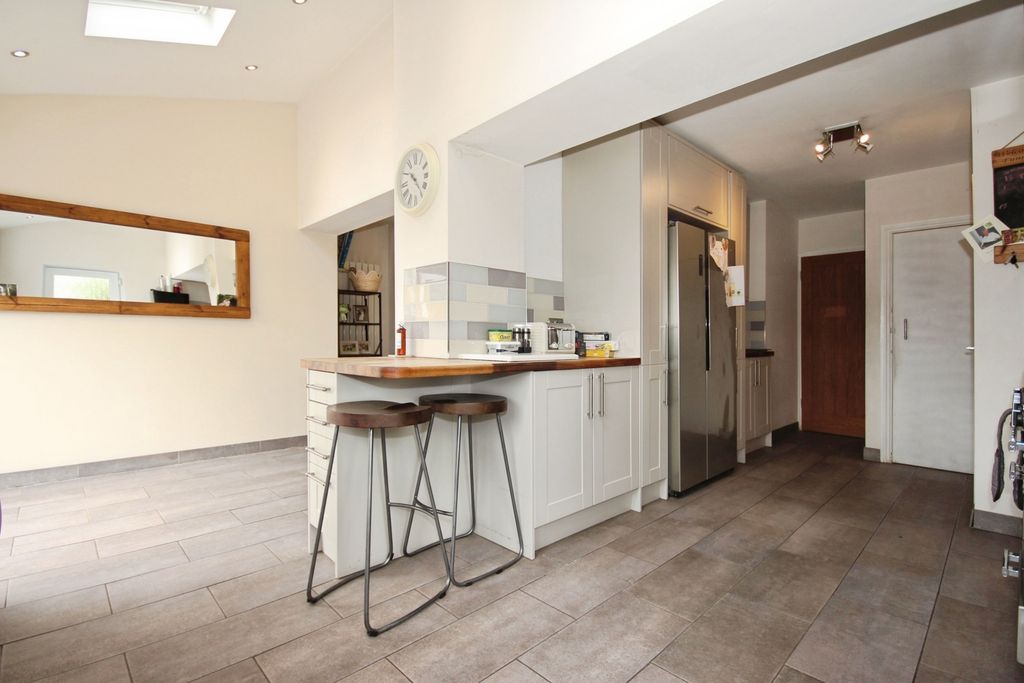 Property photo 3 of 15 Open Plan