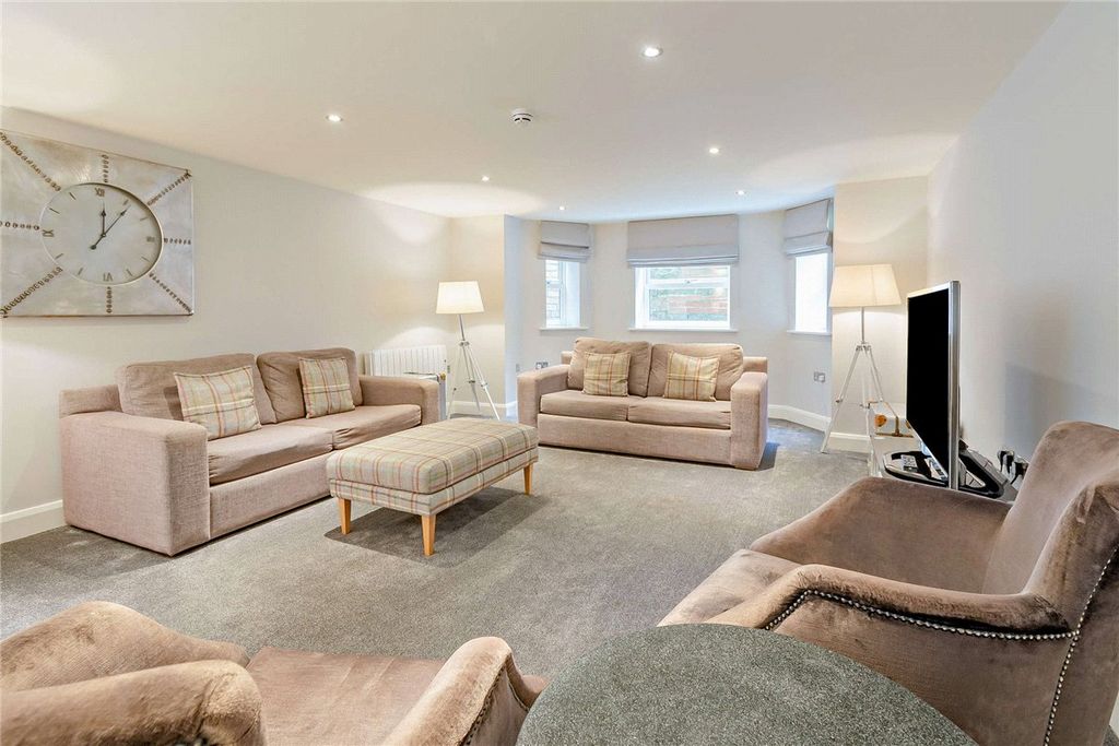 Additional image 11 of 17 bed detached house for saleMontpellier House, 4 Cold Bath Road, Harrogate, North Yorkshire HG2