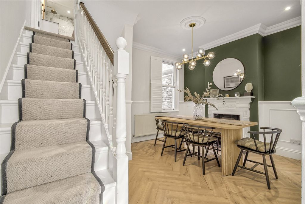 Property photo 3 of 17 Picture No. 15