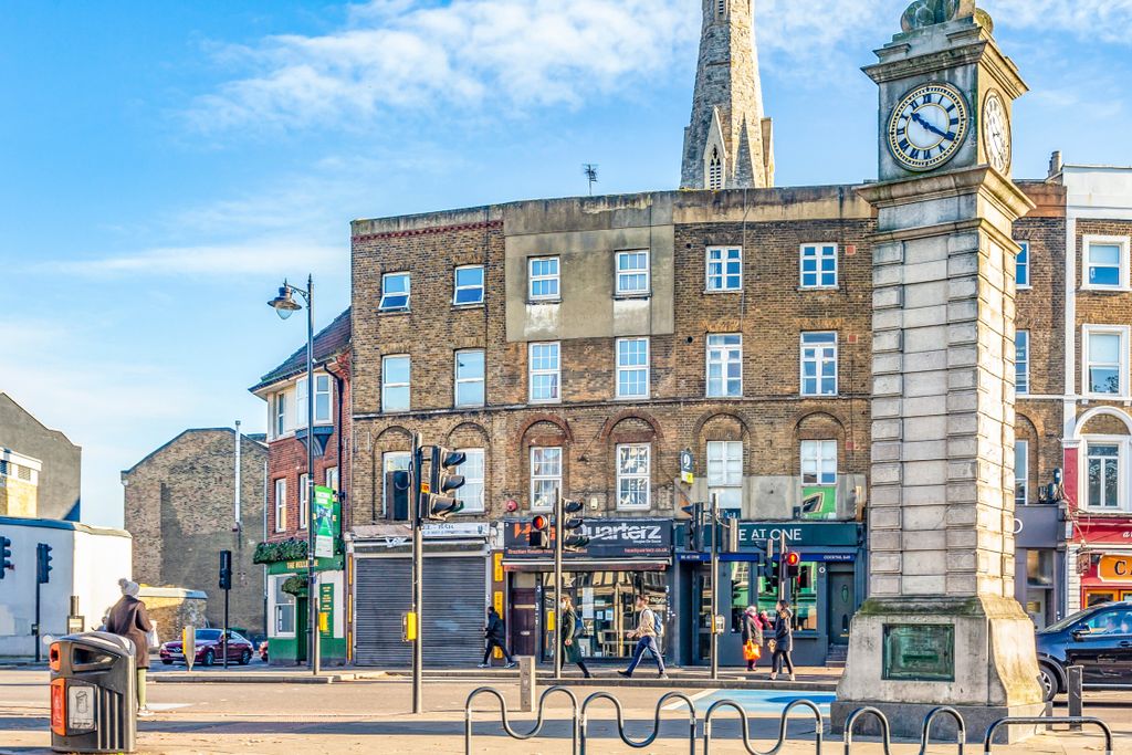 Property photo 1 of 5 Img 6