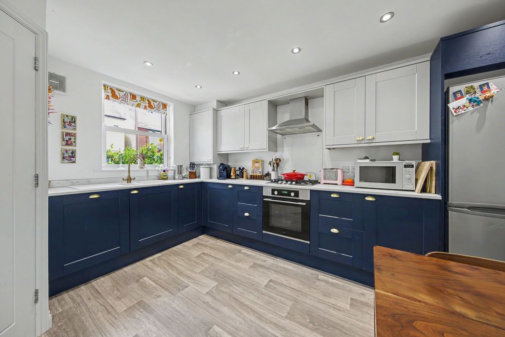 Property photo 2 of 28 Kitchen Diner