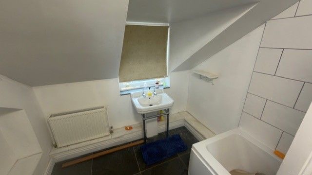 Property photo 3 of 3