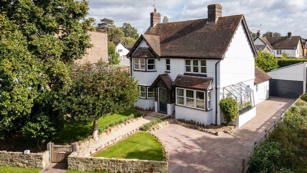 Property photo 1 of 23