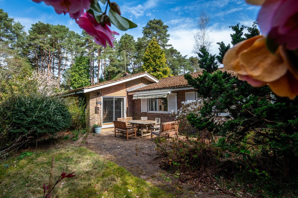 Property photo 1 of 25 Image