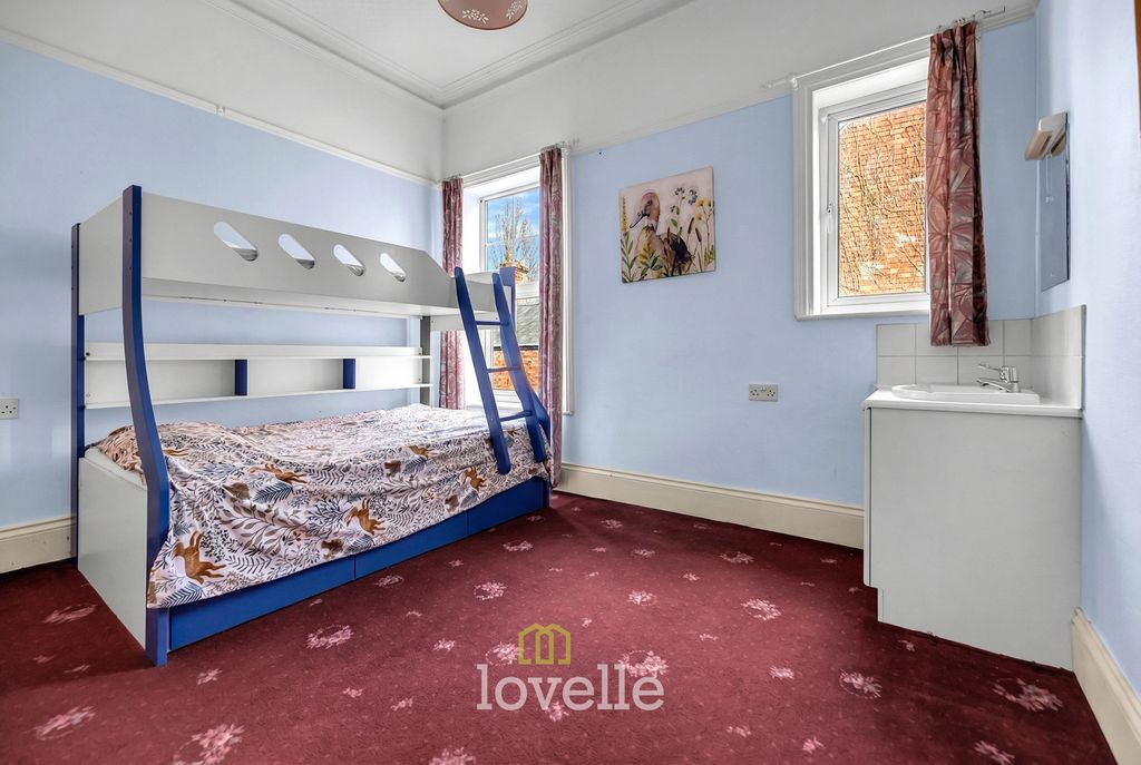 Additional image 35 of 7 bed detached house for saleAbbey Road, Grimsby DN32