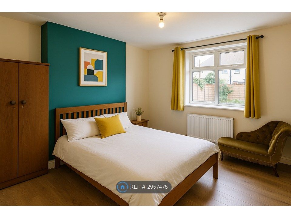 Property photo 1 of 6 Bedroom 2