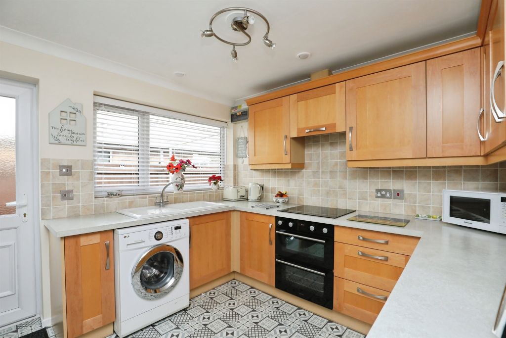 Property photo 3 of 17
