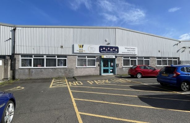 Property photo 1 of 6