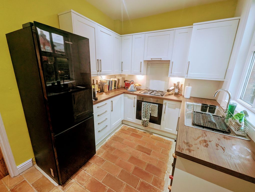 Property photo 2 of 14 38-Rose-Ave-Kitchen-2.Jpg
