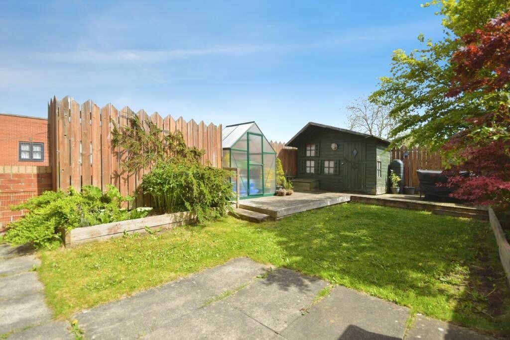 Property photo 3 of 3 Picture No. 04