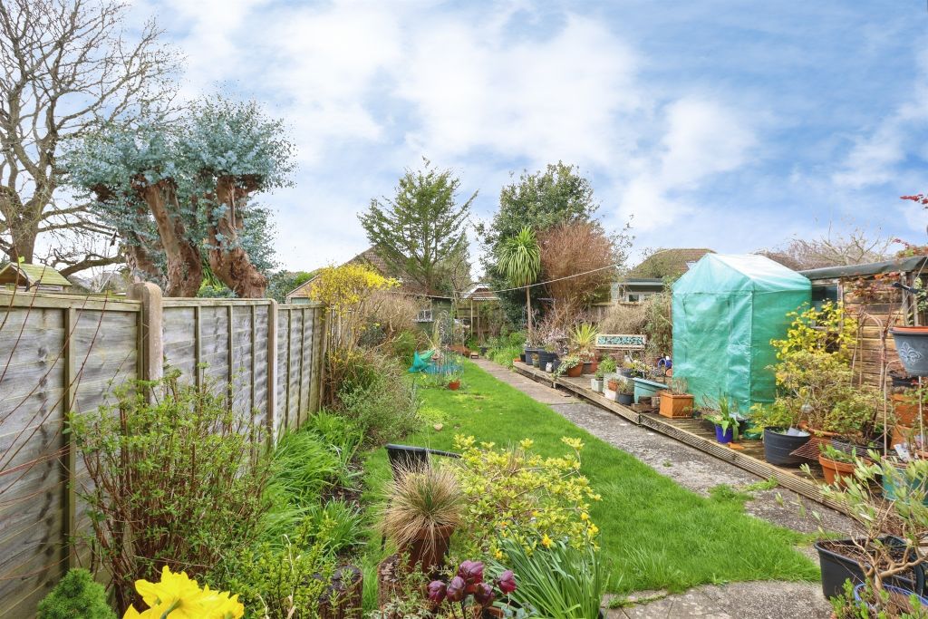 Property photo 2 of 13