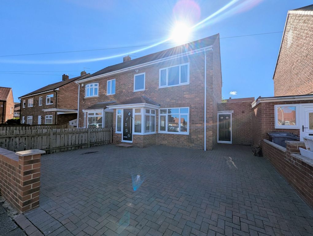 Property photo 1 of 29