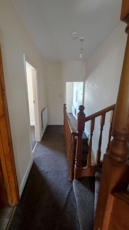 Property photo 3 of 9 Photograph 13