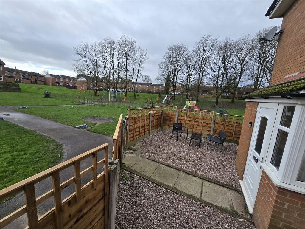 Property photo 2 of 21 Front