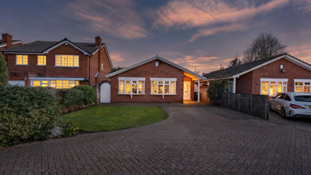 Property photo 1 of 44 4973340