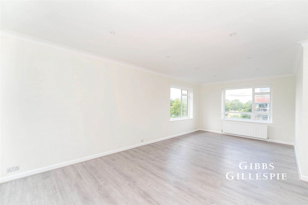 Property photo 3 of 10 Picture No. 17