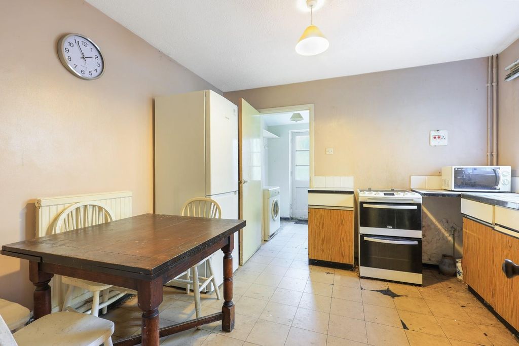 Property photo 3 of 15 Img (5).Jpg