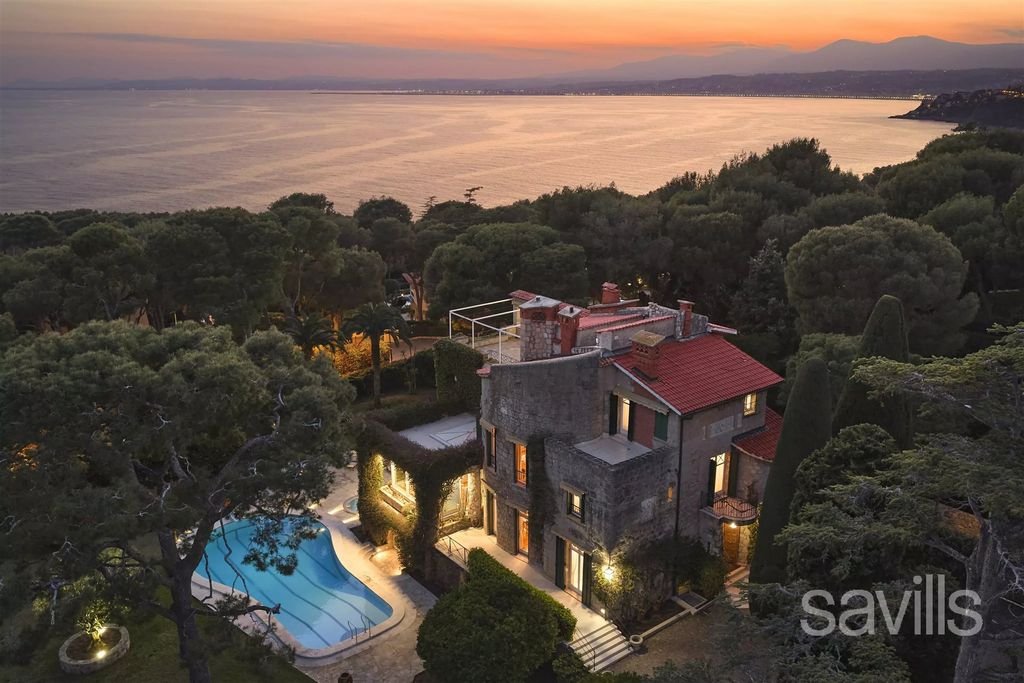 Property photo 1 of 33 Cap-Ferrat – 622 Sq m Estate On A Private 3,500 Sq m Park