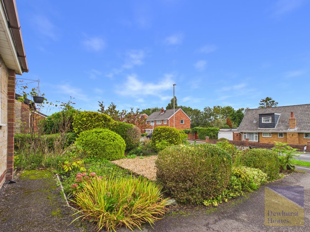 Property photo 2 of 25