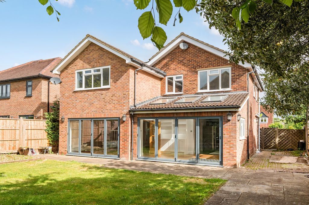 Property photo 1 of 19