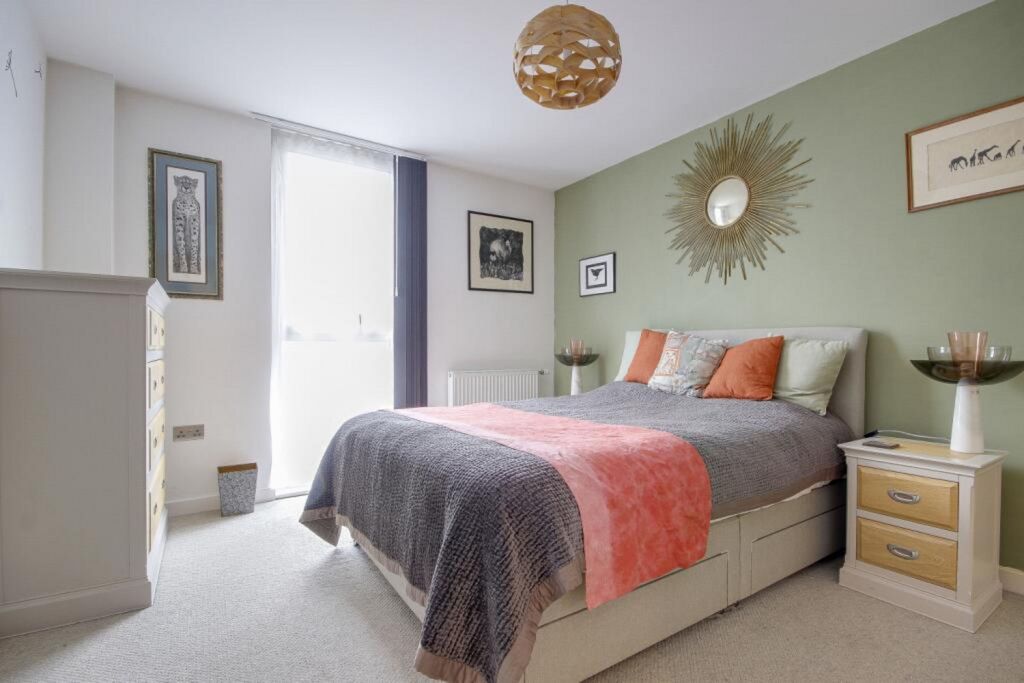 Property photo 3 of 9