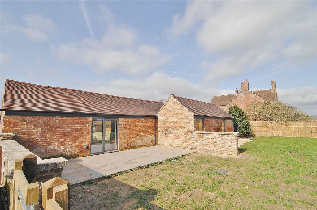 Property photo 3 of 21 Picture No. 21