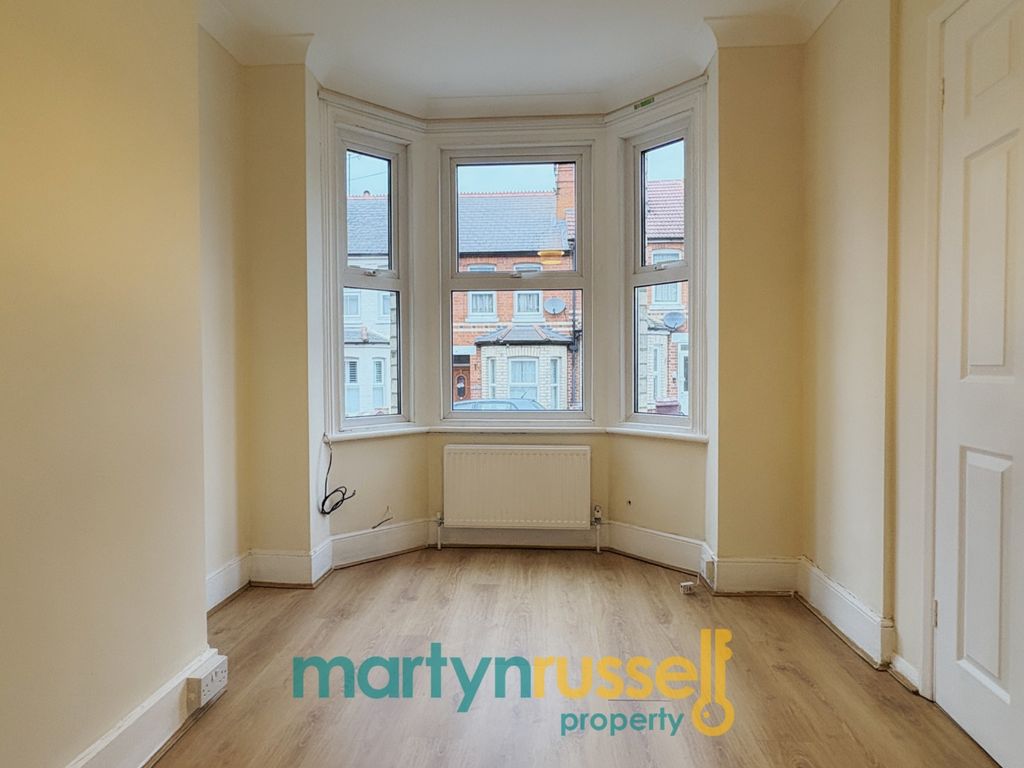 Property photo 2 of 13 4535985