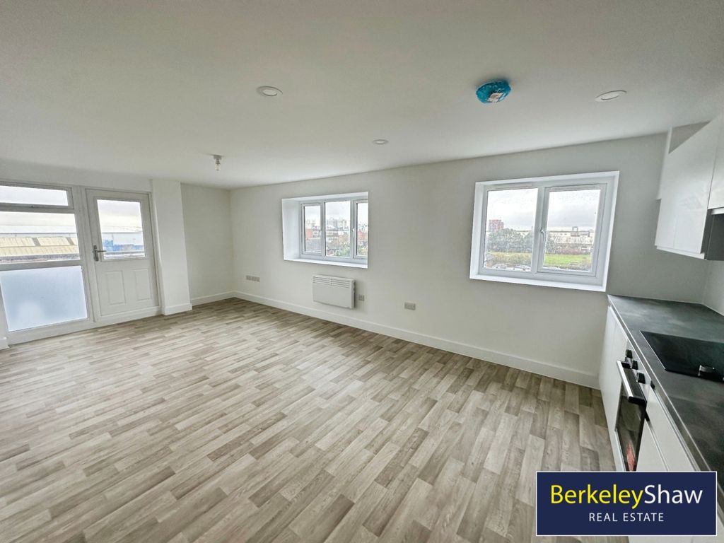 Property photo 2 of 10 Open Plan Lounge Kitchen