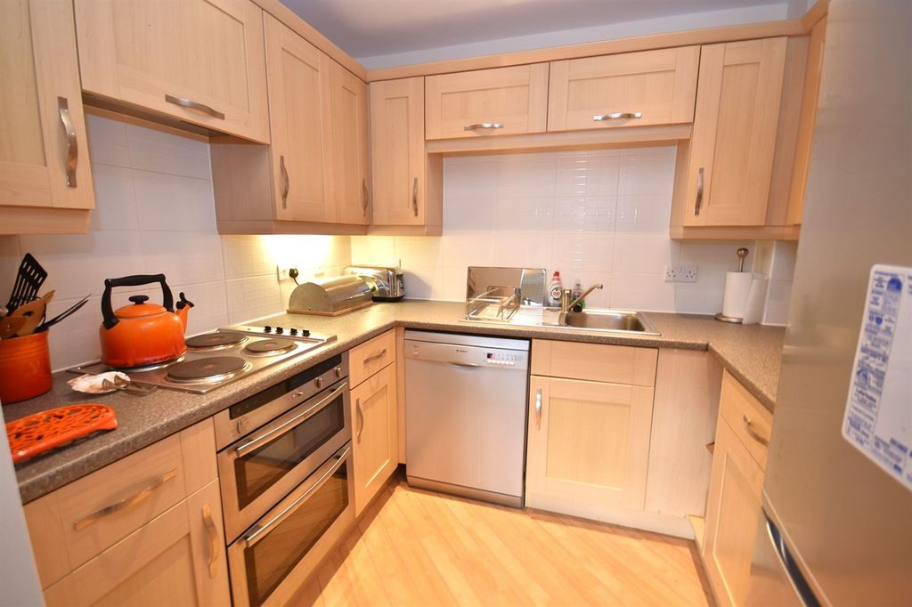 Additional image 4 of 2 bed flat for salePavilion Way, Macclesfield SK10