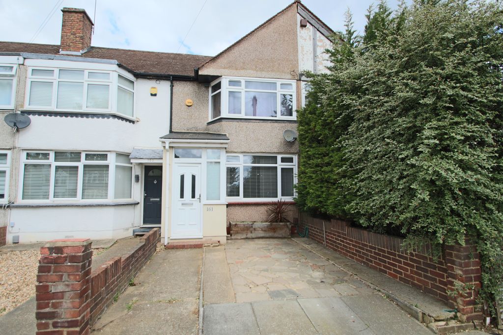 Property photo 1 of 9 Sherwood Park Avenue Sidcup, Da15 Draft