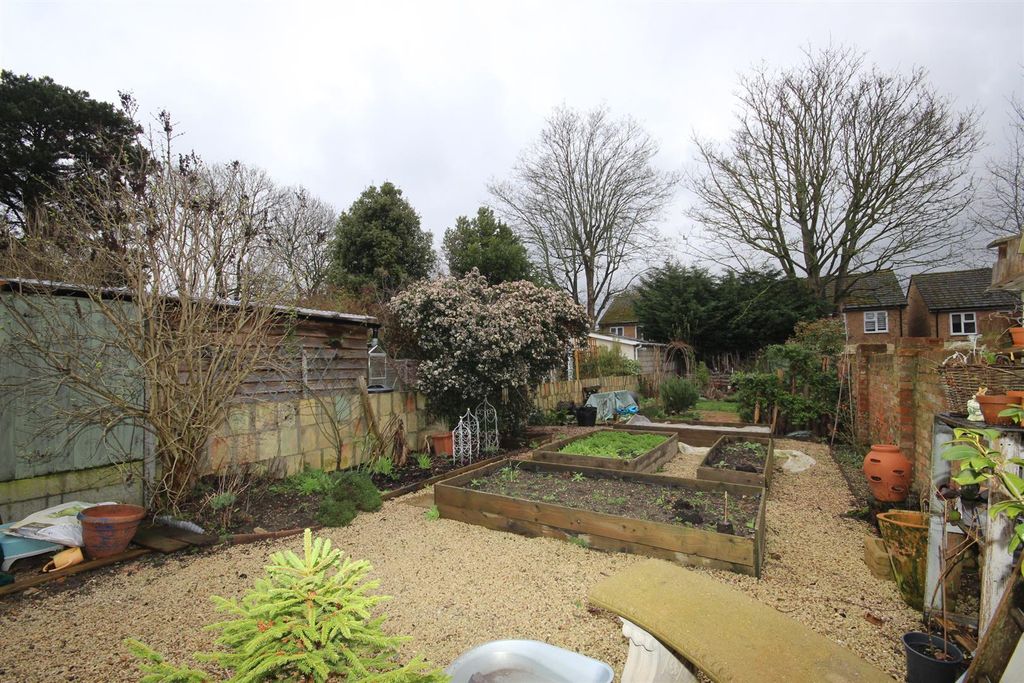 Property photo 2 of 26 Rear Garden